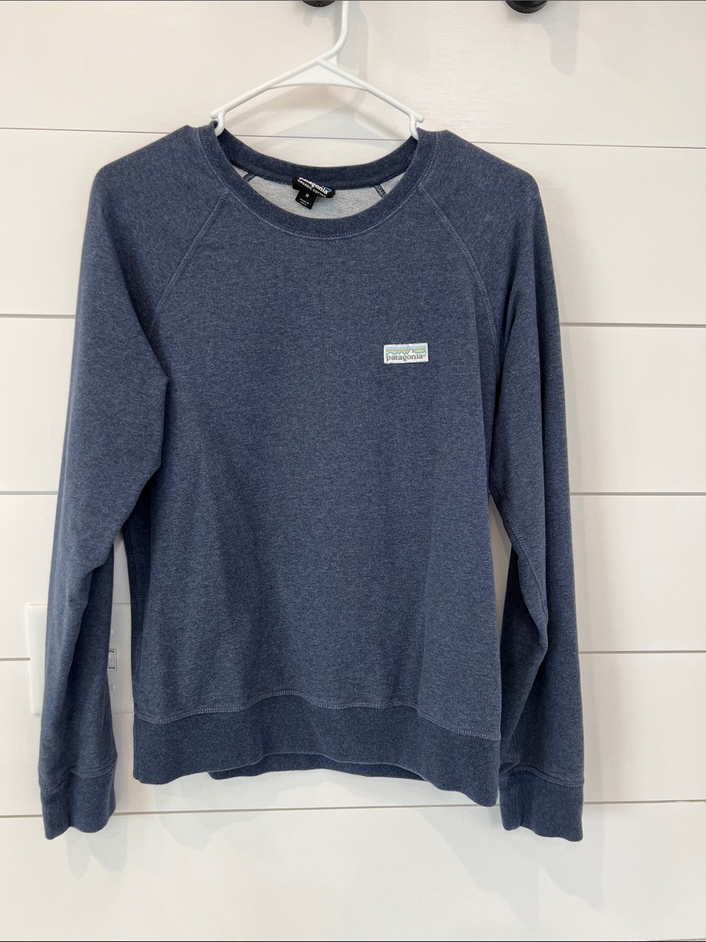 Patagonia Heathered Blue Pullover Sweatshirt